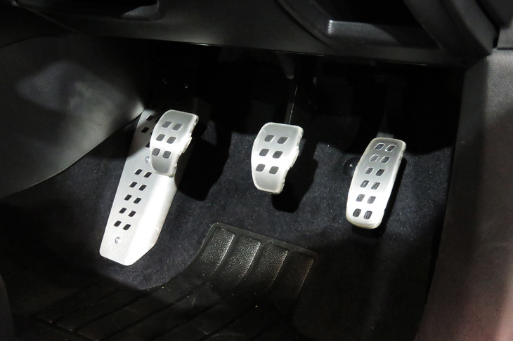 ルノー・メガーヌ ルノースポール（MT、参考出展）