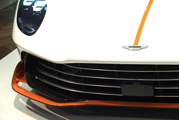 アストンマーティン・ヴァルハラ（フロントマスク）