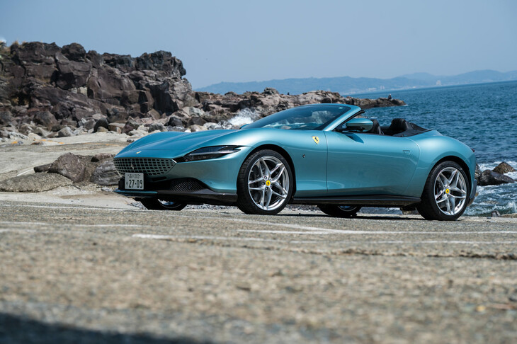 フェラーリ・ローマ スパイダー