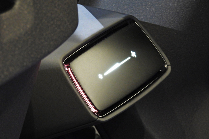 Honda 0 SALOON（サルーン）