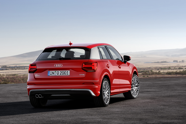 アウディQ2（エクステリア）