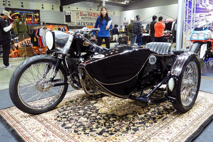 2023年の「ヨコハマホッドロッドカスタムショー」で発表された「CHALLENGER（チャレンジャー）」。日本の「CHERRY'S COMPANY （チェリーズ カンパニー）」の手になるカスタムサイドカーだ。