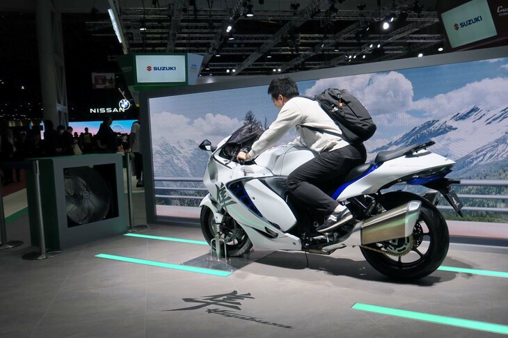 スズキ・ハヤブサ