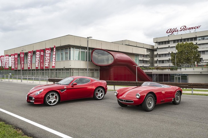 イタリアではアルファ・ロメオ ミュージアムの見学に加えて、ヒストリックモデルにも試乗。過去から現在まで、アルファ・ロメオの尽きない魅力をお届けします。（photo：FCAジャパン）