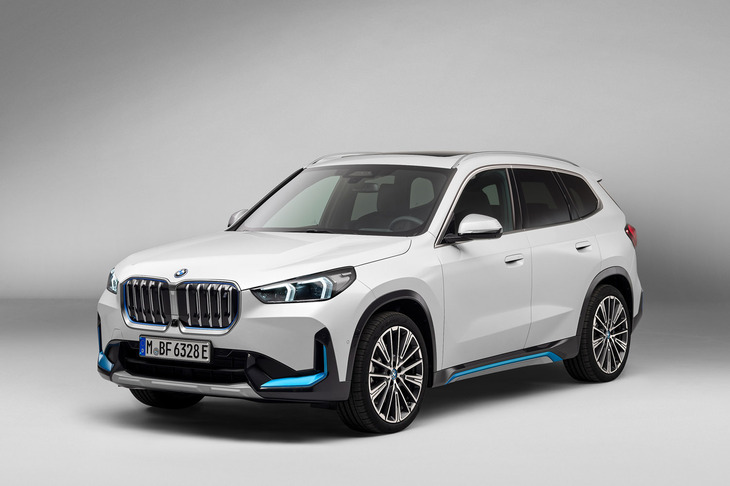 BMW iX1 xDrive30
