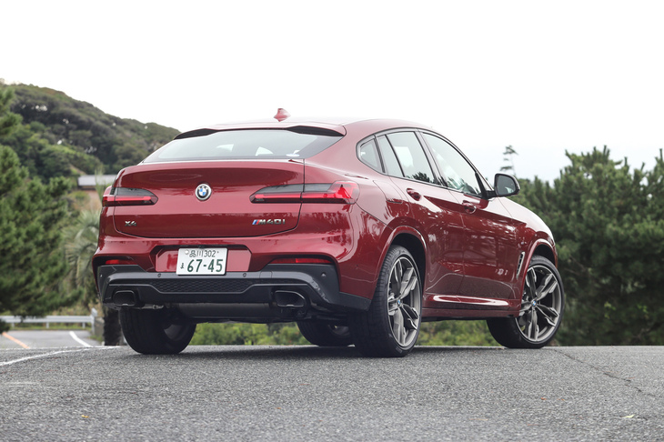 ボディーサイズは全長×全幅×全高＝4760×1940×1620mm。全長は先代比で80mm拡大している。