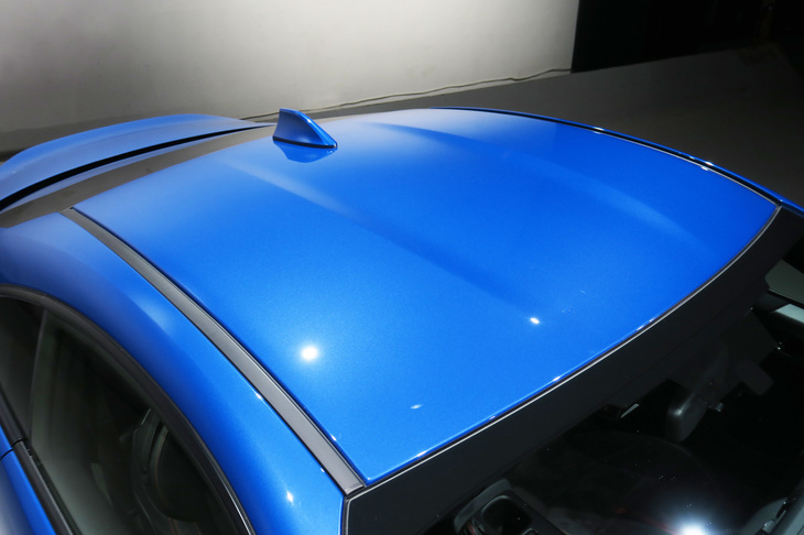 スバルBRZ（ルーフ）