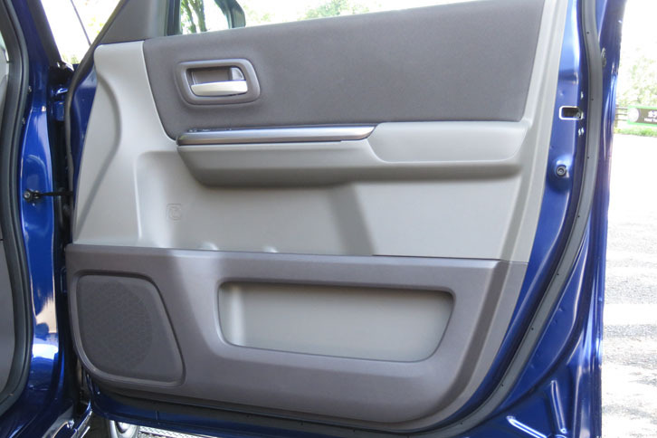 ホンダ・フリードGホンダセンシング（フロントドア）