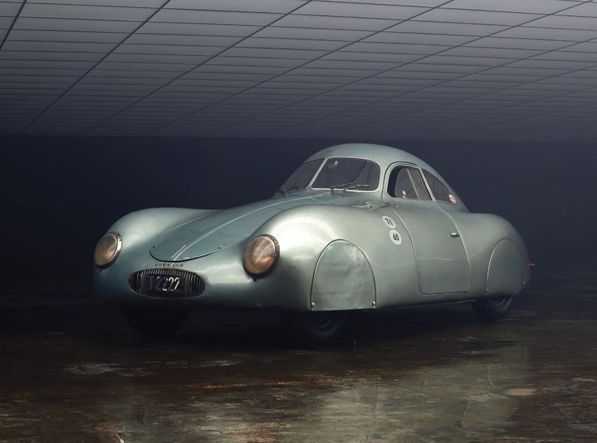 現在の価値は億円以上 史上初のポルシェ ってどんなクルマ Webcg