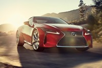 運動性能がレベルアップした「レクサスLC500／500h」発売