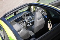 ディフェンダー130アウトバウンド（4WD/8AT）／フィアット・ドブロ（FF/8AT）／アバルト500eツーリスモ カブリオレ（FWD）【試乗記】の画像