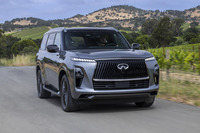 日産が2024年7月末に北米で「インフィニティQX80」の販売を開始