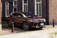 専用インテリアカラーを採用した「レクサスUX250h“ブラウンエディション”」発売