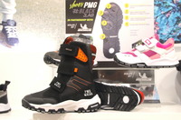 ピッティ・イマージネ・ビンボでも、イタリアのプリミジがミシュランの靴底を採用していた。