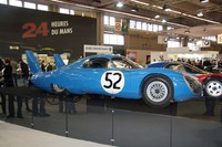 1966年「CDプジョー」。シャルル・ドゥーチェが製作したルマンカーで、「プジョー204」用の4気筒1.1リッターをミドに横置きに搭載。1967年まで2年連続で参戦したが完走は果たせなかった。ルマンを意識した空力的なボディーがフランス製小型レースカーの特徴。
	 