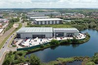 ケント州ダートフォードに位置するケータハムの新工場。