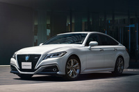 現行型トヨタ・クラウン