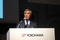 「2017年にはすべての横浜ゴム製品（非タイヤ含む）を環境貢献商品とする」と展望を語る、横浜ゴムの南雲忠信社長。
