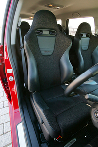 ホンダ・オデッセイ アブソルート（5AT）【ブリーフテスト】の画像