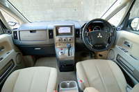 三菱デリカD：5 Gプレミアム（4WD/CVT）【ブリーフテスト】の画像