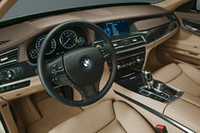 BMW、次期7シリーズの写真＆概要を発表の画像
