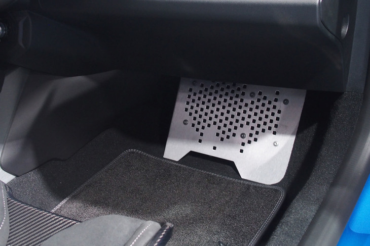アルピーヌA110 R（助手席フットレスト）