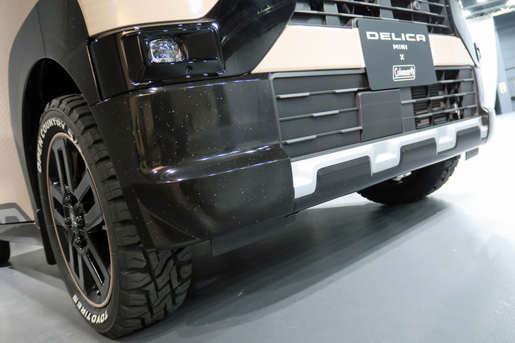 三菱デリカミニ × Coleman（フロントバンパー）
