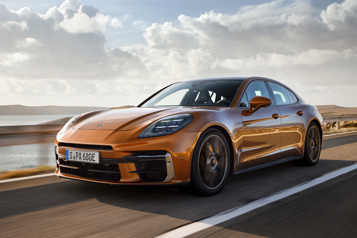 ポルシェ・パナメーラ ターボEハイブリッド