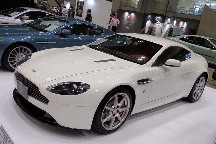 アストンマーティンV8ヴァンテージ（2008年）／MOTOR Logic Company