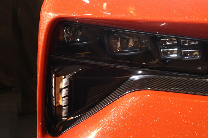 ロータス・エメヤ（エアカーテン）