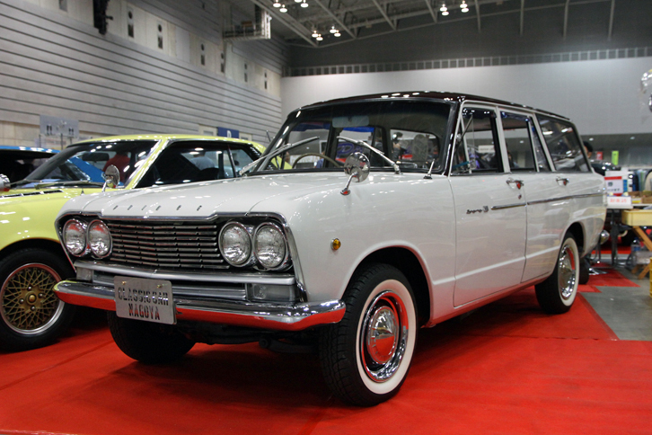 1965年「プリンス・スカイウェイ」。2代目「スカイライン」（S50）をベースとした4ナンバーの商用バン。ちなみに1966年にマイナーチェンジを受けた際に「スカイライン バン」に改称されている。クラシックカーナゴヤの出展で、価格は250万円。