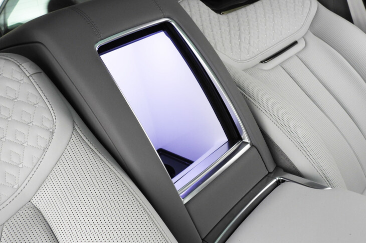 レンジローバーSVビスポーク1858エディション（冷蔵庫）