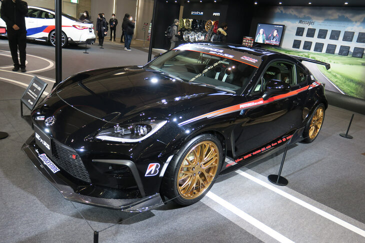 「ブリヂストン・ポテンザRE-71RS」を装着した「トヨタGR86」。