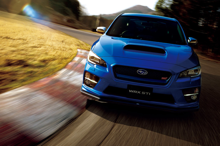 「インプレッサ」のいちグレードだった時代も含めると、これが4代目となる現行型「WRX STI」。EJ型を搭載する最後のモデルとなる。
