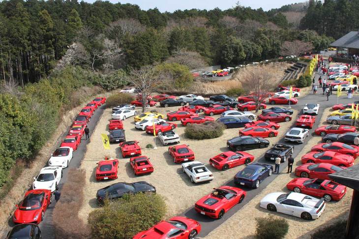 メインとなったのは21世紀になってからのモダンモデルで、参加車の約7割を占めていた。