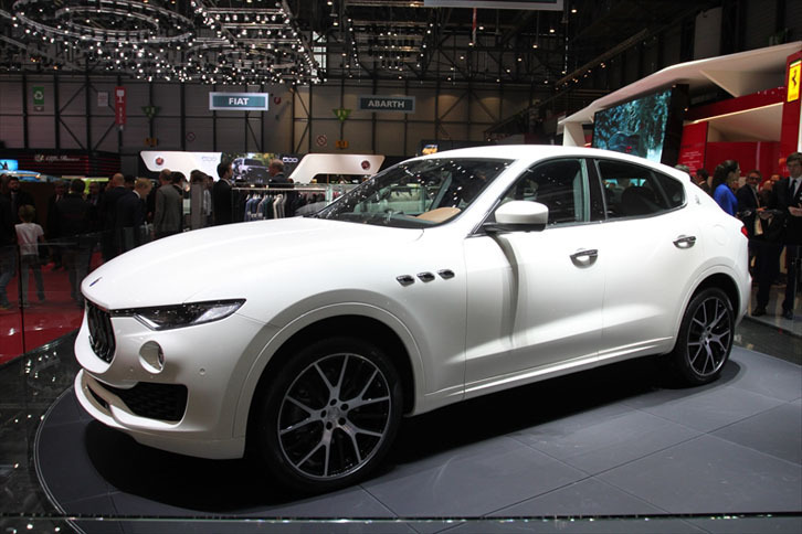 マセラティ・レヴァンテ