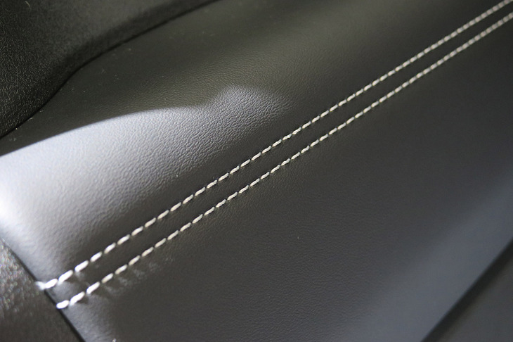 ホンダN-BOXカスタム コーディネートスタイル（ステッチ）