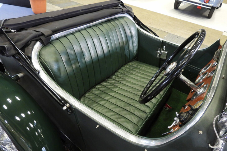 アルヴィス12/50 2シーター“ル・マン”（ヘリテージモデル・1928年）