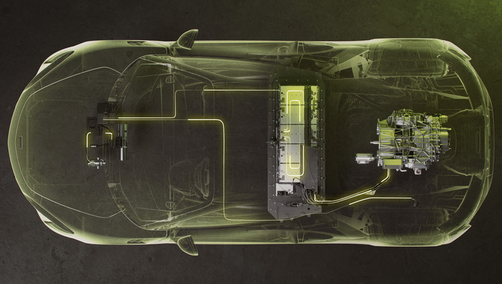 5個のリチウムイオンモジュールで構成されるバッテリーパックを、キャビン後方に配置。3リッターV6ツインターボエンジンはリアミドに搭載されている。