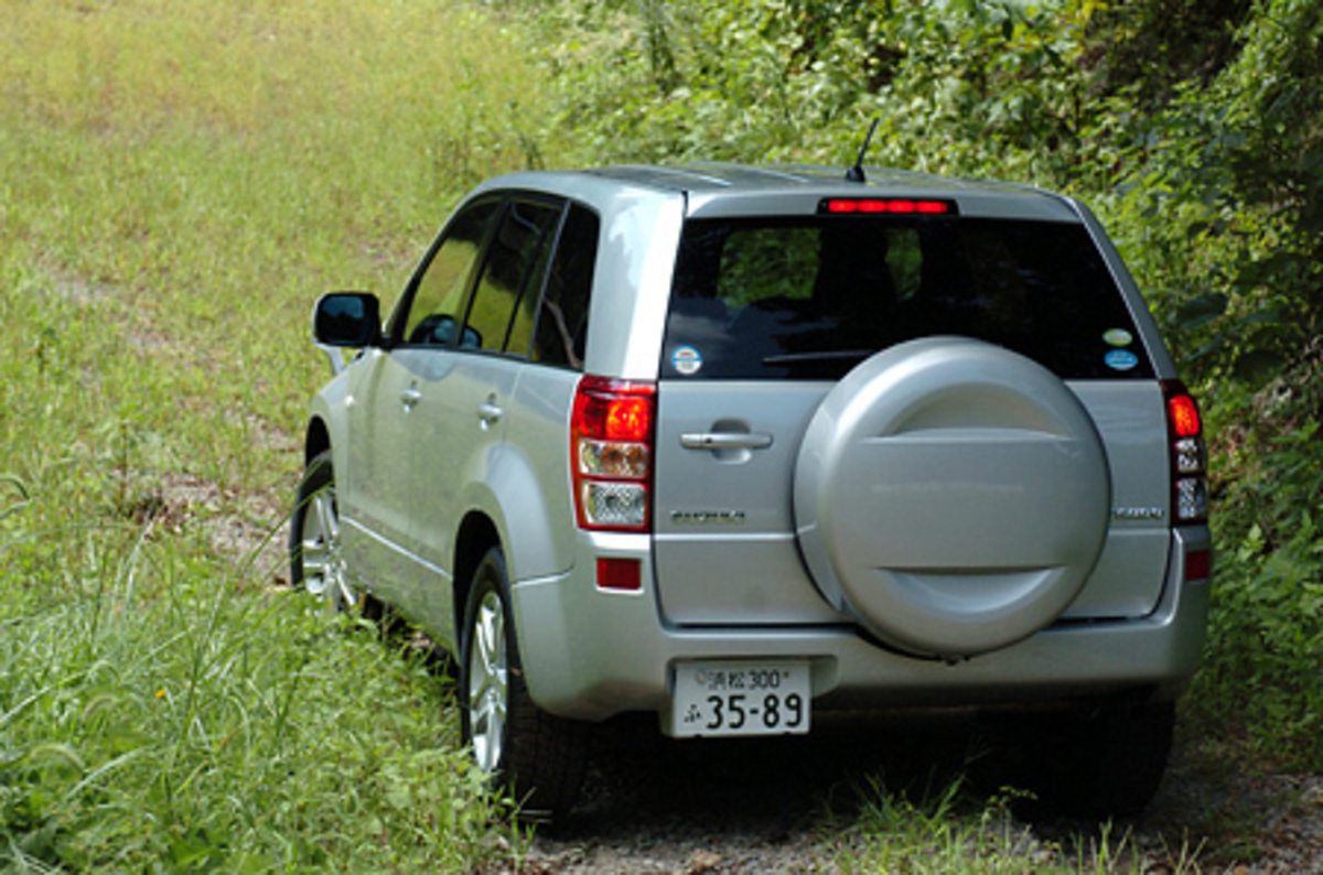 スズキ エスクード2 0xg 4wd 4at ブリーフテスト スズキ エスクード2 0xg 4wd 4at Webcg