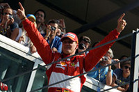 【F1 2006】第15戦イタリアGP、シューマッハー“最後のモンツァ”で優勝、アロンソはリタイアし僅か2点差に