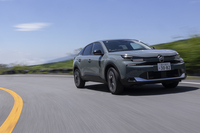 シトロエンC4マックス ハイブリッド