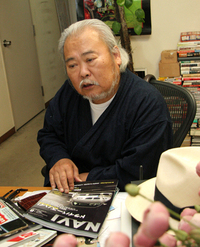 ありし日の徳大寺有恒さん。2007年6月、千代田区三番町に構えていた事務所にて。
    