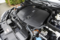 メルセデス・ベンツE300ブルーテック ハイブリッド（FR/7AT）【海外試乗記】の画像