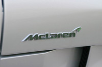 燦然と輝く「Mclaren」のロゴ！