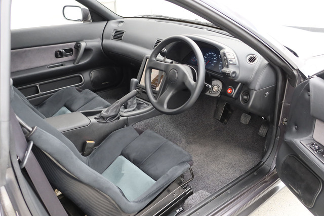 日産がR32型「スカイラインGT-R」のEVコンバージョンモデル「R32EV」を
