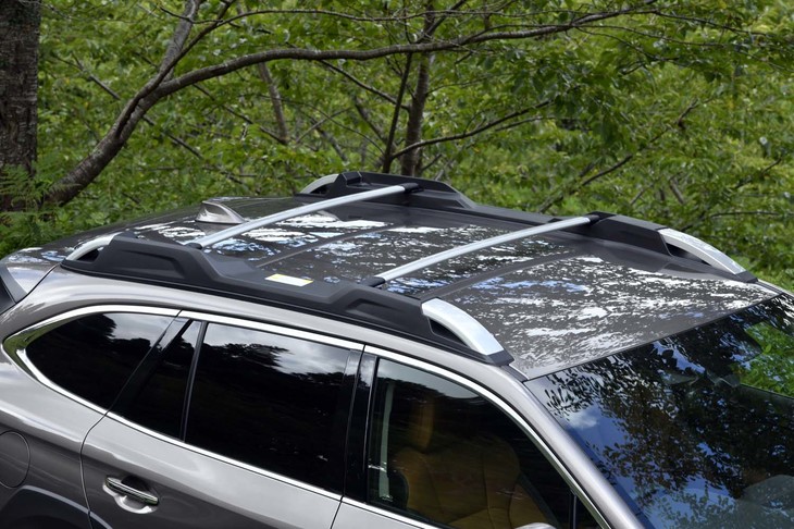 スバル・レガシィ アウトバック リミテッドEX（ルーフレール）