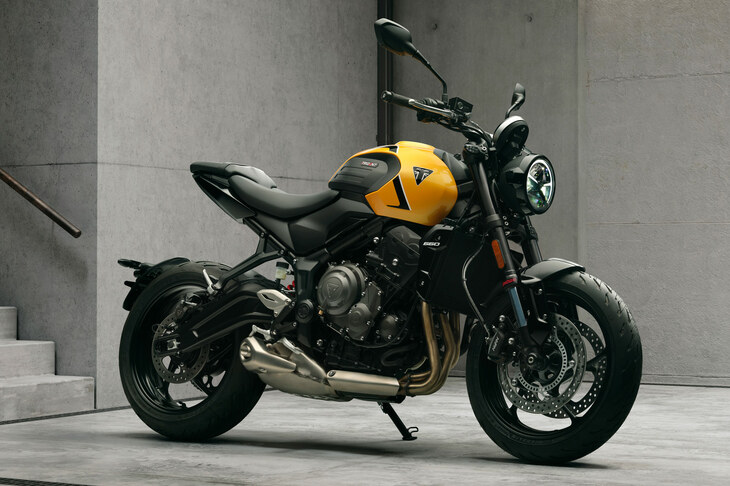 トライデント660