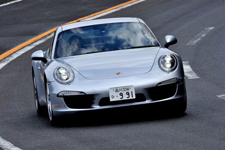 ポルシェ911カレラ