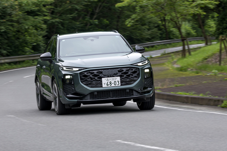 今回の試乗車は「アウディQ3」の「110kWアドバンスト」グレード。クーペボディーの「スポーツバック」も含めた新型のラインナップで最も安価なモデルだ（本体価格550万円）。
